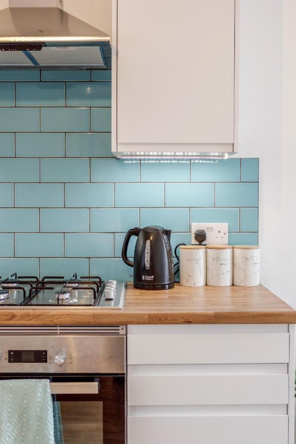 Modern Cosy London Flat By Damask Homes Ilford Ngoại thất bức ảnh